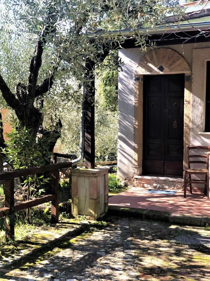 Casale L'Antica Mola Vila Castel Madama Exterior foto