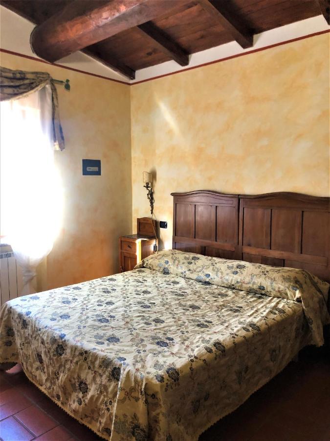 Casale L'Antica Mola Vila Castel Madama Exterior foto